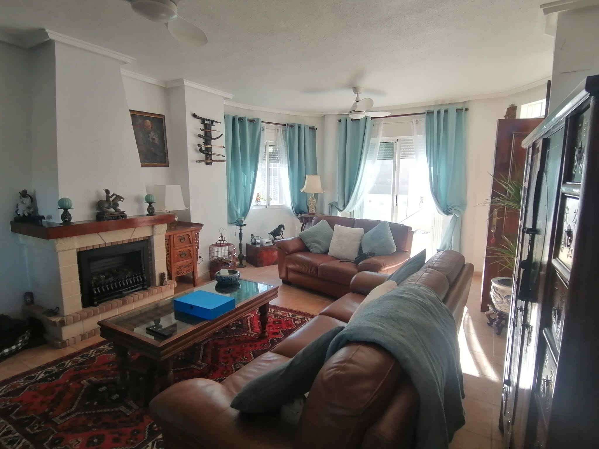 For sale - 3 Bedroom 3 Bathroom villa in San Miguel De Salinas -  - Alicante