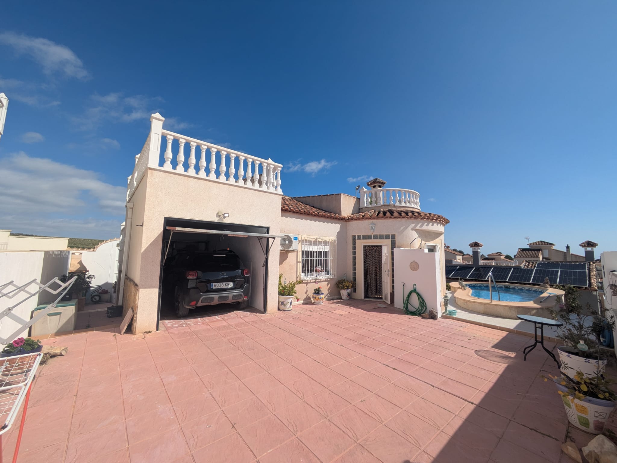 For sale - 3 Bedroom 3 Bathroom villa in San Miguel De Salinas -  - Alicante