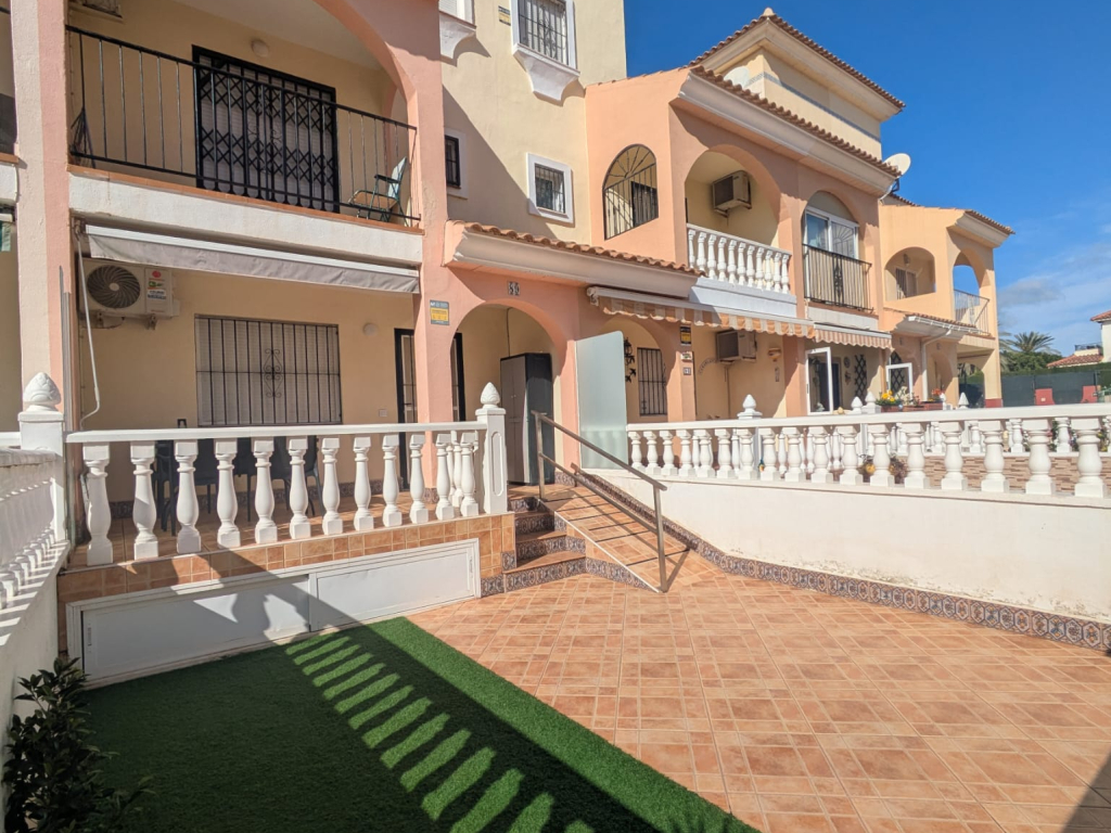 3 Bedroom 1 Bathroom town house in Playa Flamenca