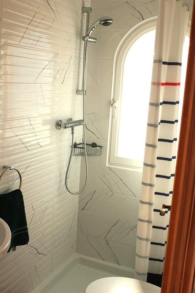 For sale - 5 Bedroom 3 Bathroom Villa in La Zenia - Costa Blanca  - Alicante