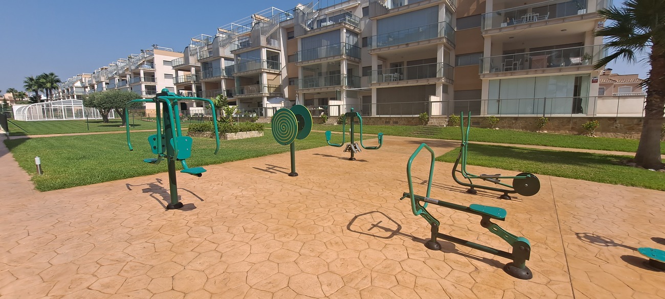 For sale - 2 Bedroom 2 Bathroom Apartment in Los Dolses - Villamartin  - Alicante