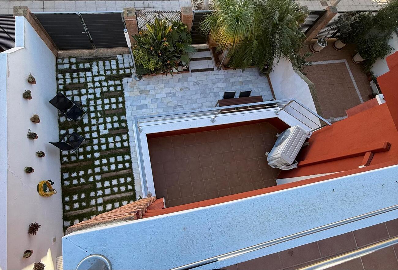 For sale - 4 Bedroom 2 Bathroom Semi Detached in Torre de La Horadada - Costa Blanca  - Alicante