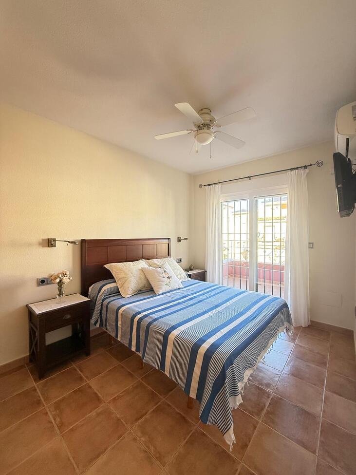 For sale - 4 Bedroom 2 Bathroom Semi Detached in Torre de La Horadada - Costa Blanca  - Alicante