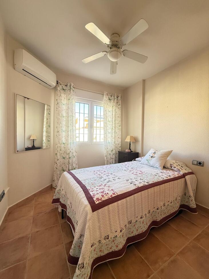 For sale - 4 Bedroom 2 Bathroom Semi Detached in Torre de La Horadada - Costa Blanca  - Alicante