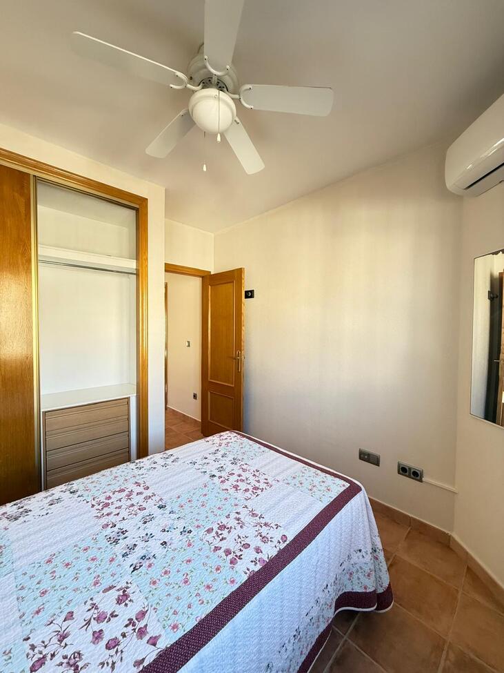 For sale - 4 Bedroom 2 Bathroom Semi Detached in Torre de La Horadada - Costa Blanca  - Alicante