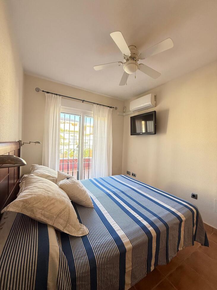 For sale - 4 Bedroom 2 Bathroom Semi Detached in Torre de La Horadada - Costa Blanca  - Alicante