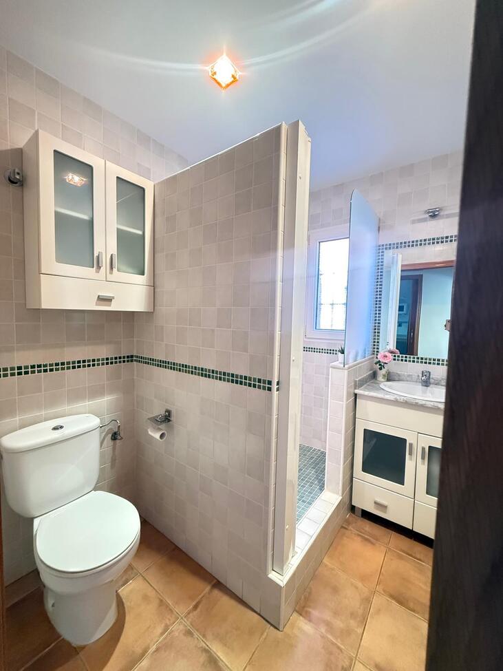 For sale - 4 Bedroom 2 Bathroom Semi Detached in Torre de La Horadada - Costa Blanca  - Alicante