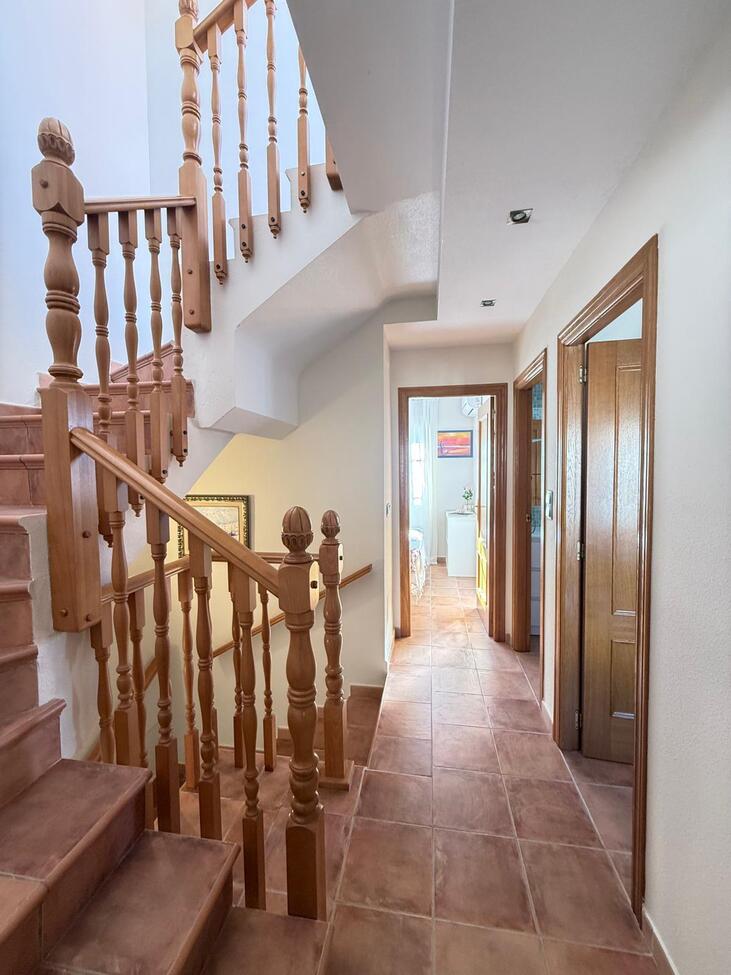 For sale - 4 Bedroom 2 Bathroom Semi Detached in Torre de La Horadada - Costa Blanca  - Alicante