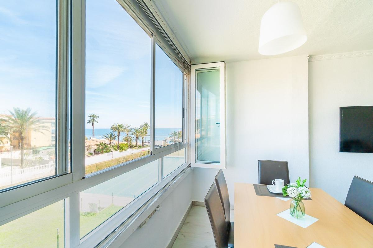 For sale - 2 Bedroom 2 Bathroom Flat in Torrevieja - Rocio del mar  - Alicante