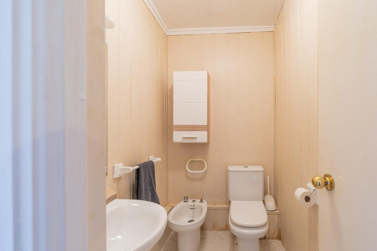 For sale - 2 Bedroom 2 Bathroom Flat in Torrevieja - Rocio del mar  - Alicante