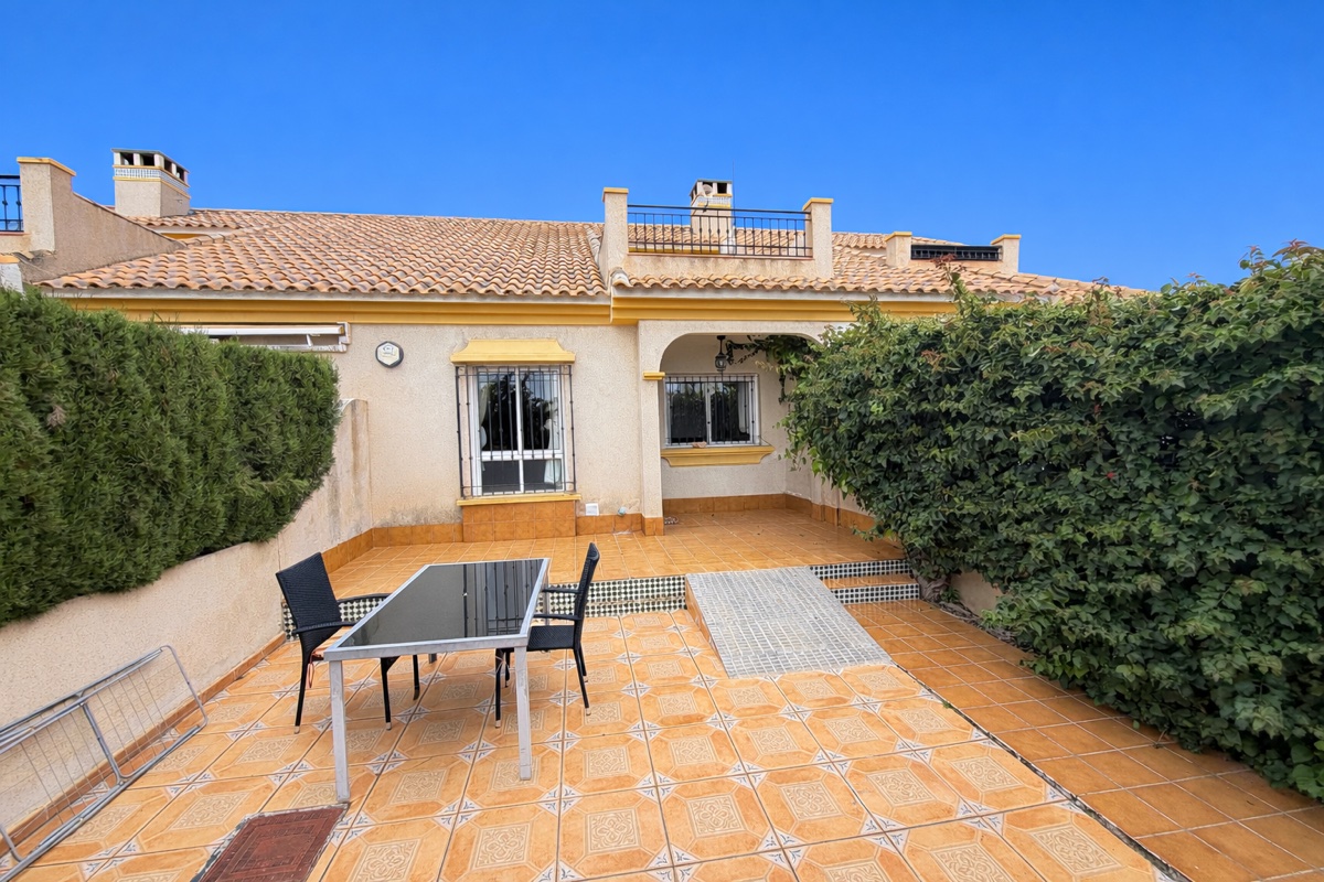For sale - 2 Bedroom 2 Bathroom Bungalow in Cabo Roig - , Cabo Roig, Alicante, Spain - Alicante