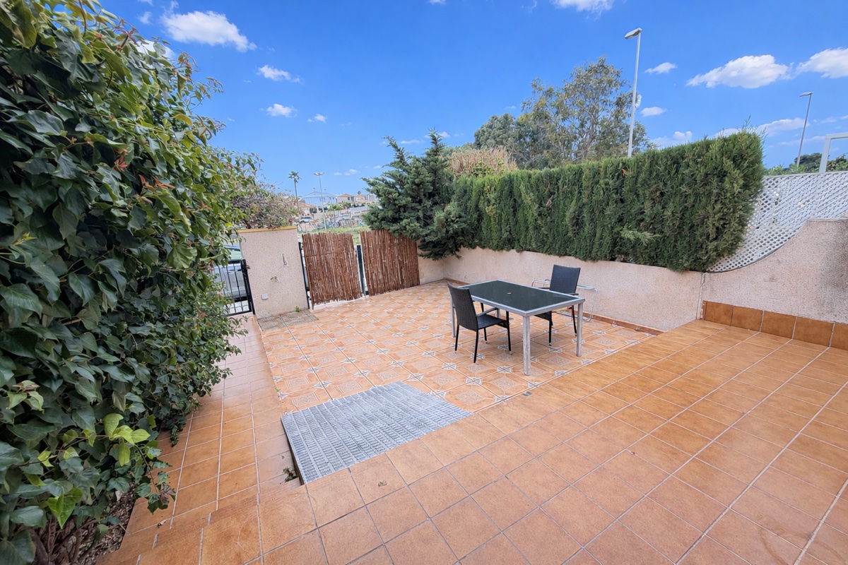 For sale - 2 Bedroom 2 Bathroom Bungalow in Cabo Roig - , Cabo Roig, Alicante, Spain - Alicante