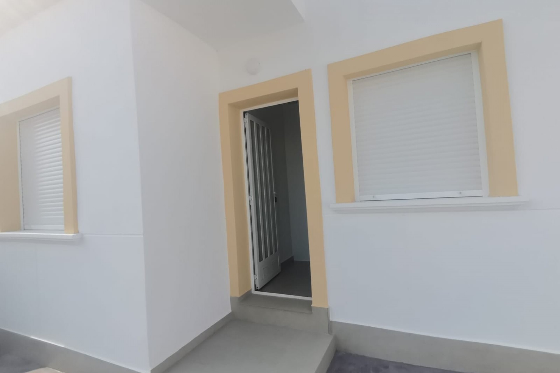 For sale - 2 Bedroom 1 Bathroom Villa Detached in Algorfa - Lo Crispin  - Alicante