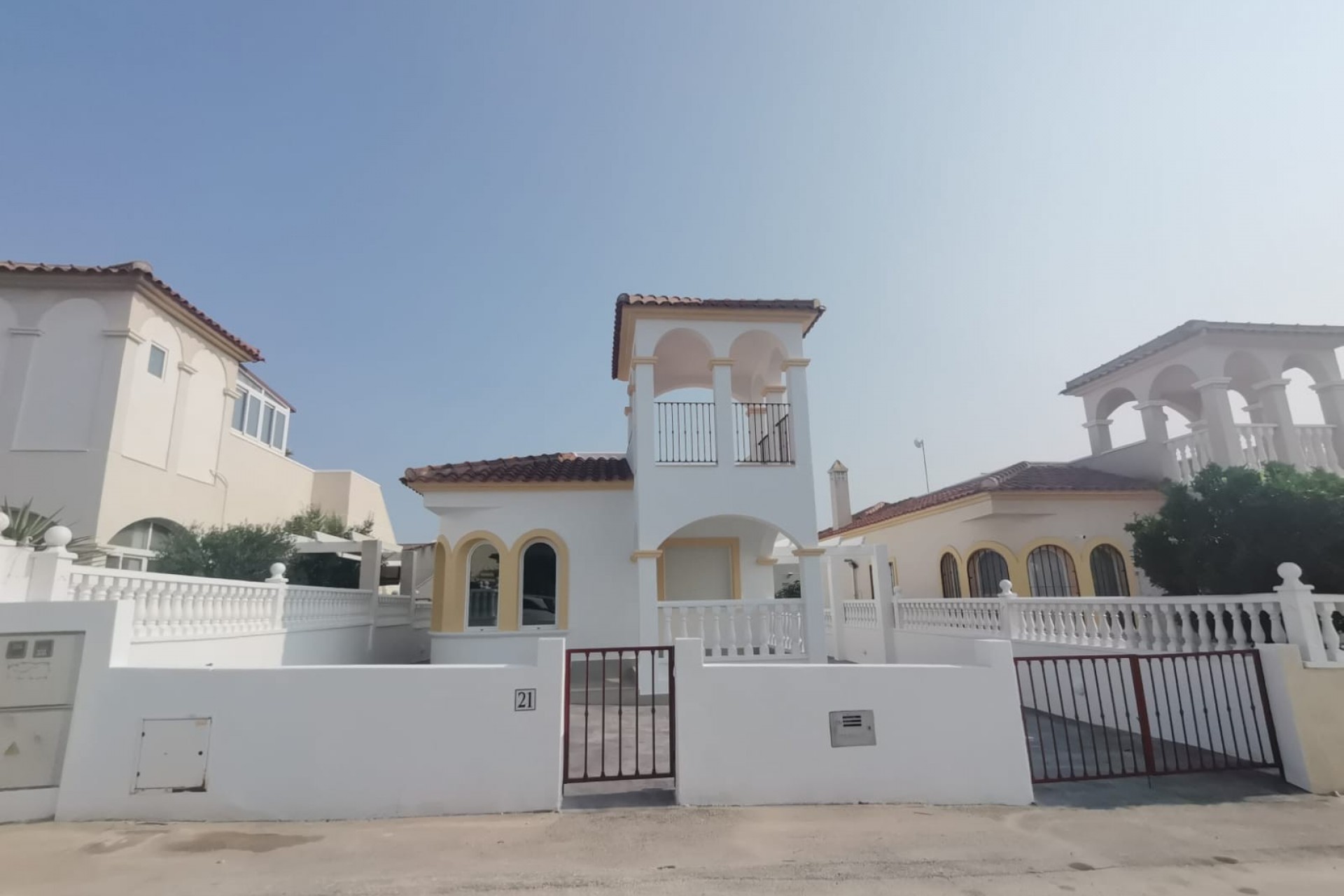 For sale - 2 Bedroom 1 Bathroom Villa Detached in Algorfa - Lo Crispin  - Alicante