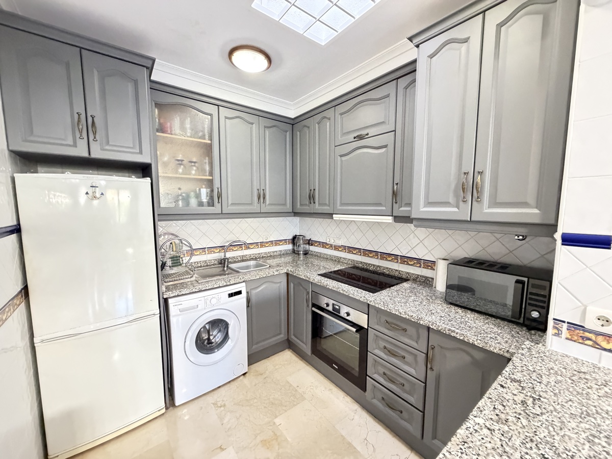 For sale - 2 Bedroom 2 Bathroom Bungalow in Villamartin - , Villamartin, Alicante, Spain - Alicante