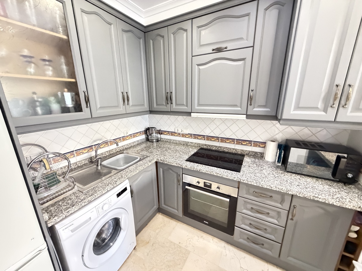 For sale - 2 Bedroom 2 Bathroom Bungalow in Villamartin - , Villamartin, Alicante, Spain - Alicante