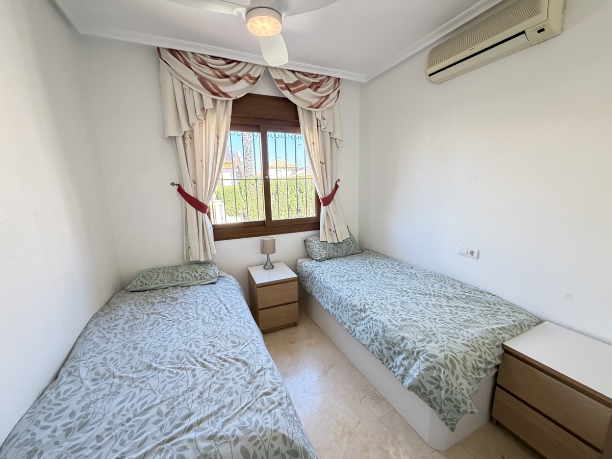 For sale - 2 Bedroom 2 Bathroom Bungalow in Villamartin - , Villamartin, Alicante, Spain - Alicante