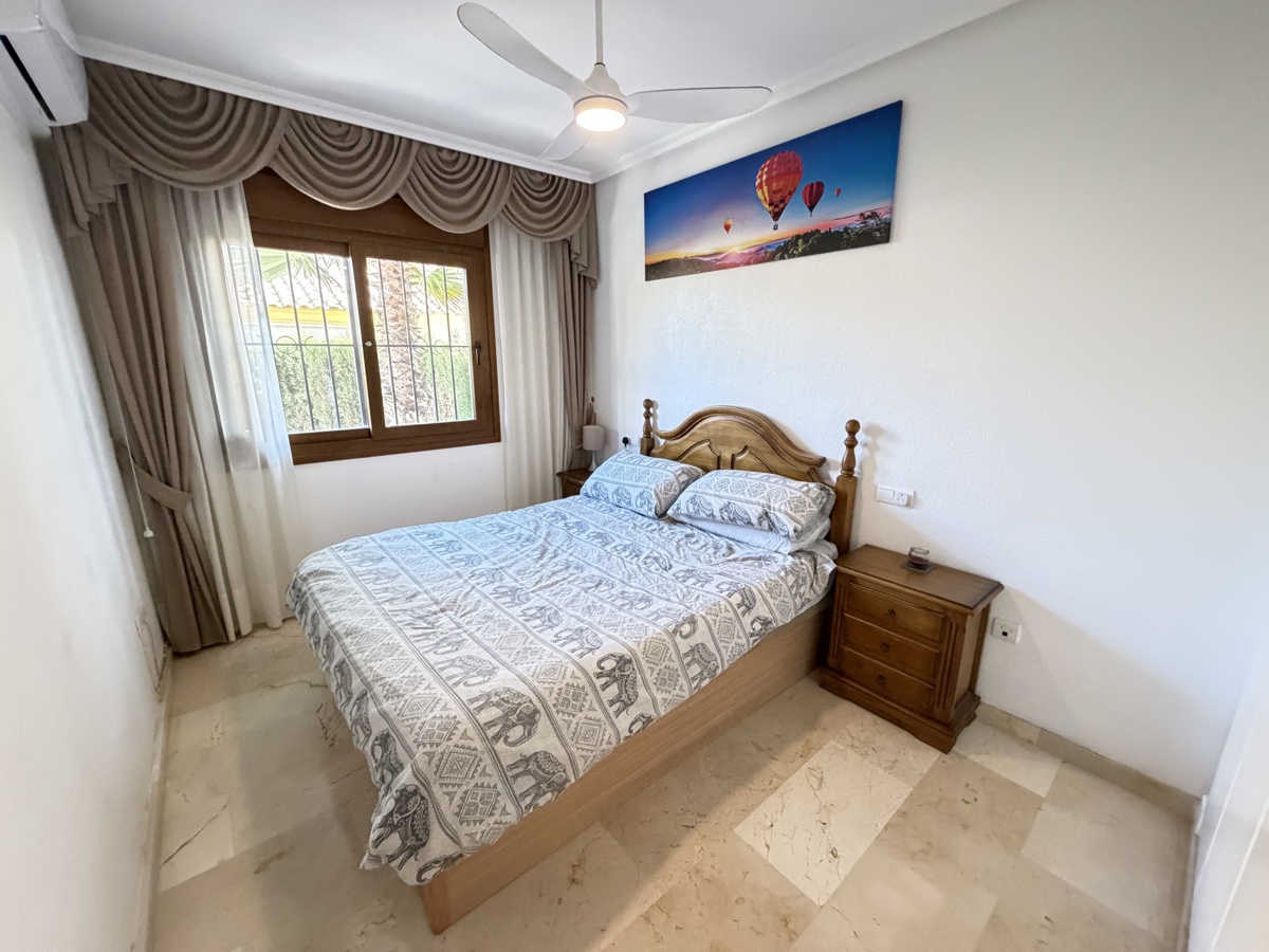 For sale - 2 Bedroom 2 Bathroom Bungalow in Villamartin - , Villamartin, Alicante, Spain - Alicante