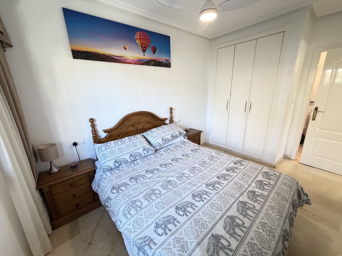 For sale - 2 Bedroom 2 Bathroom Bungalow in Villamartin - , Villamartin, Alicante, Spain - Alicante