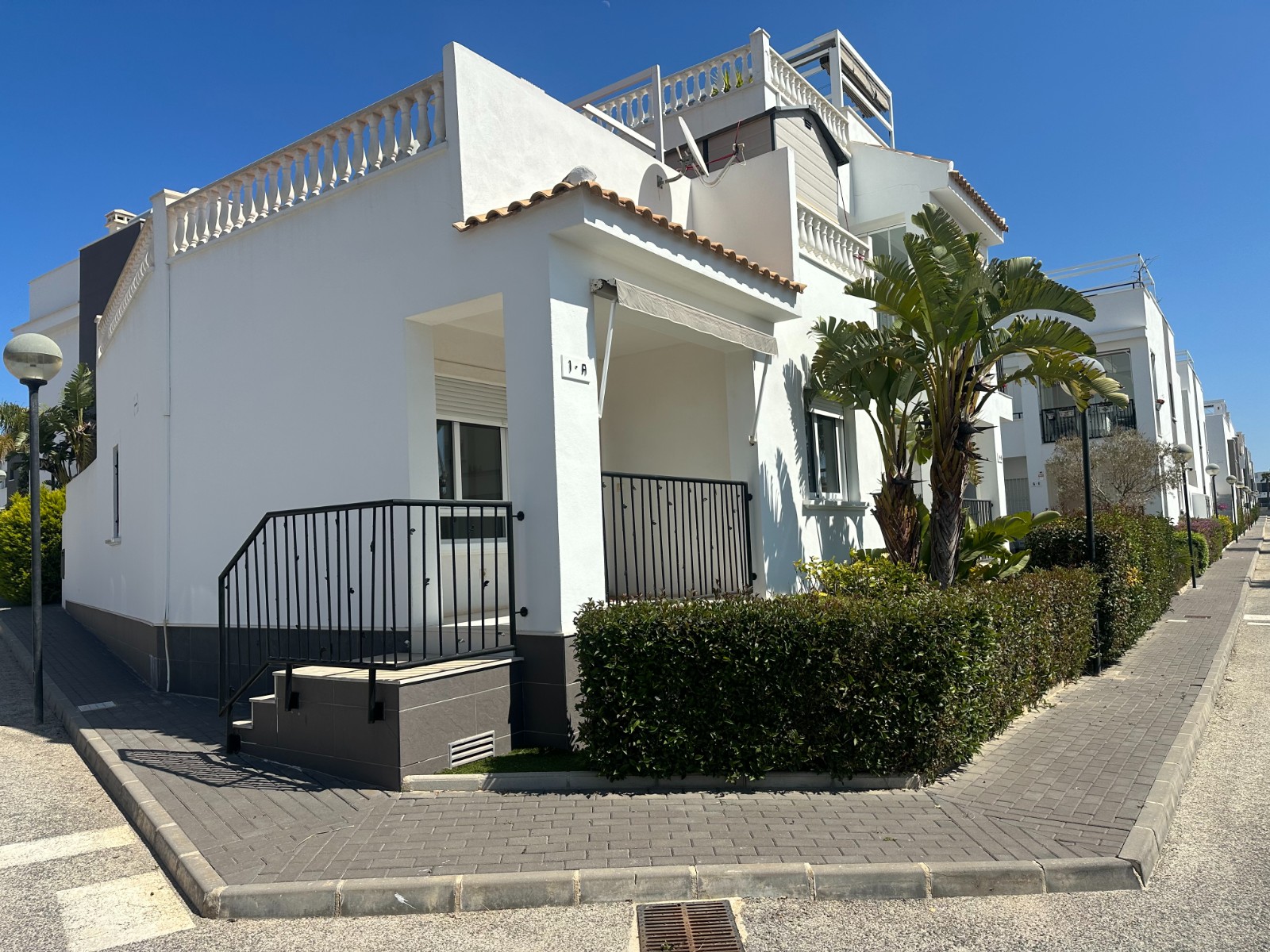 For sale - 2 Bedroom 1 Bathroom Townhouse in Torrevieja - Aguas Nuevas  - Alicante