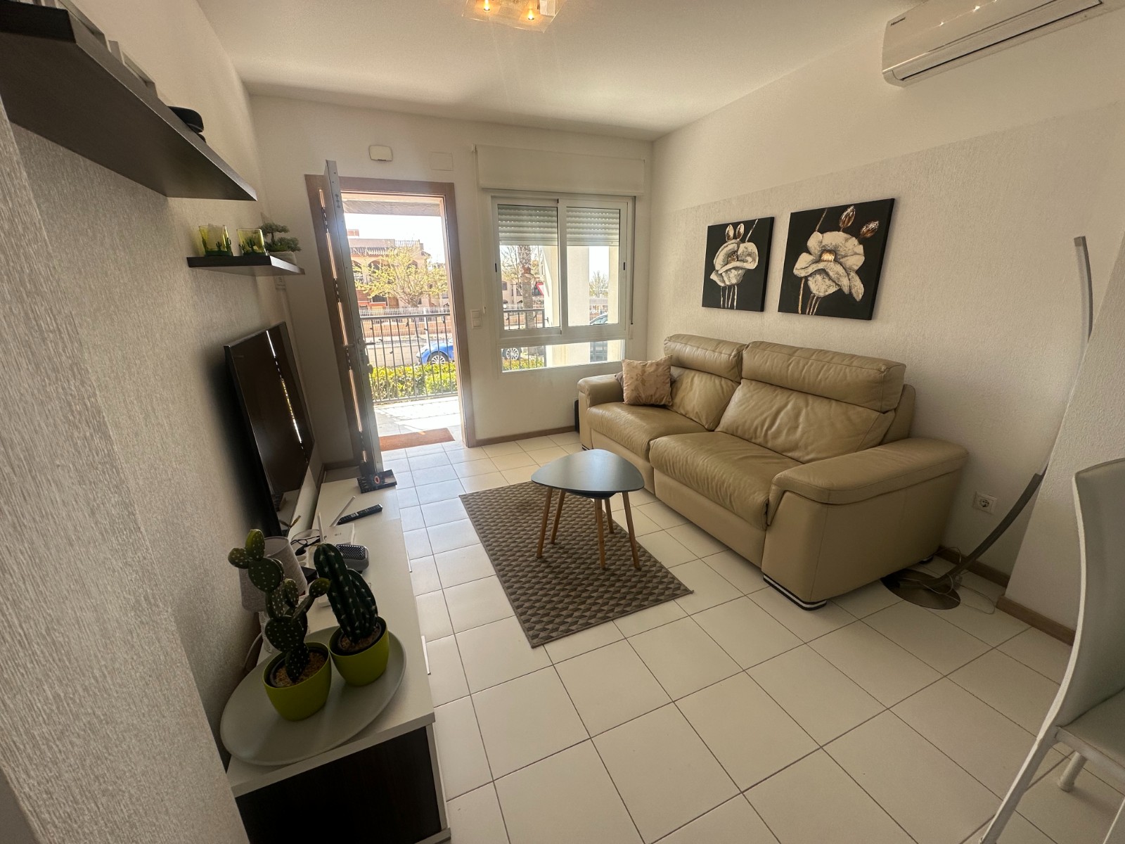 For sale - 2 Bedroom 1 Bathroom Townhouse in Torrevieja - Aguas Nuevas  - Alicante