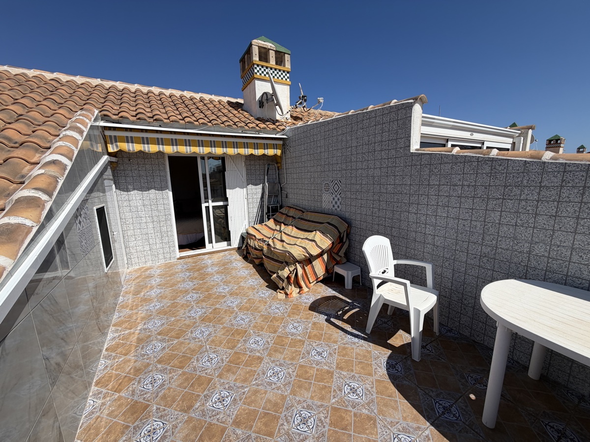 For sale - 4 Bedroom 2 Bathroom Bungalow in La Zenia - , La Zenia, Alicante, Spain - Alicante