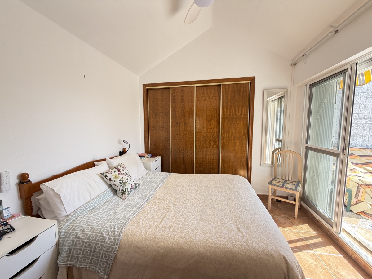 For sale - 4 Bedroom 2 Bathroom Bungalow in La Zenia - , La Zenia, Alicante, Spain - Alicante