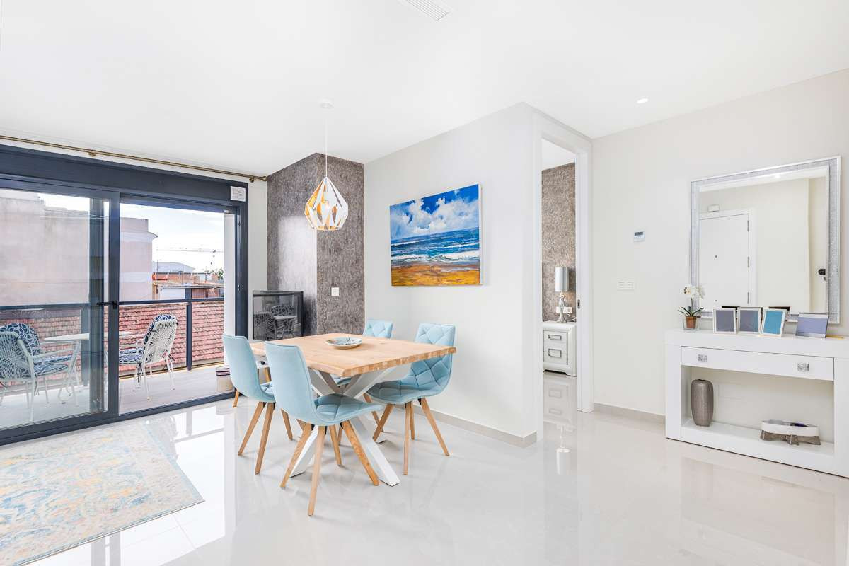 For sale - 2 Bedroom 2 Bathroom Apartment - Middle Floor Apartment in Pilar de la Horadada - Torre de la Horadada  - Alicante