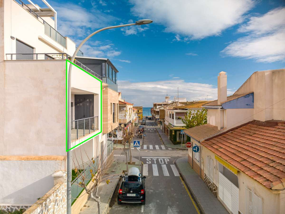 For sale - 2 Bedroom 2 Bathroom Apartment - Middle Floor Apartment in Pilar de la Horadada - Torre de la Horadada  - Alicante