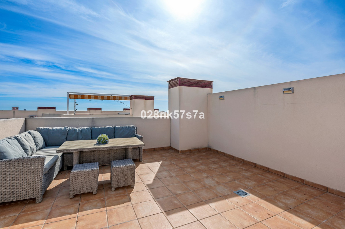 Sold - 2 Bedroom 2 Bathroom Penthouse in Playa Flamenca - Playa Flamenca  - Alicante