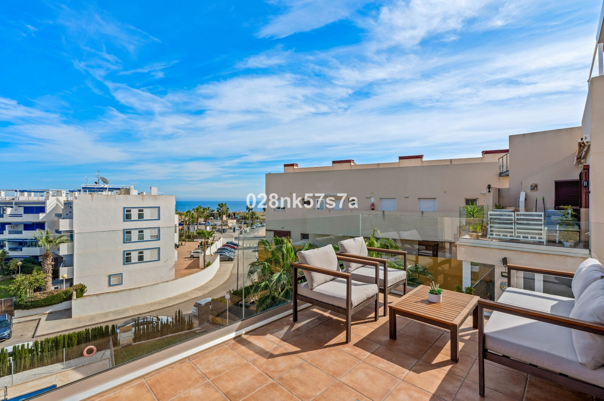 Sold - 2 Bedroom 2 Bathroom Penthouse in Playa Flamenca - Playa Flamenca  - Alicante