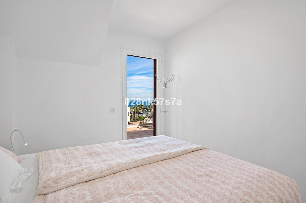 Sold - 2 Bedroom 2 Bathroom Penthouse in Playa Flamenca - Playa Flamenca  - Alicante