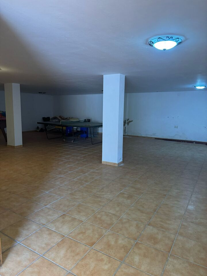 For sale - 4 Bedroom 5 Bathroom House - Detached Villa in Orihuela - La Zenia  - Alicante