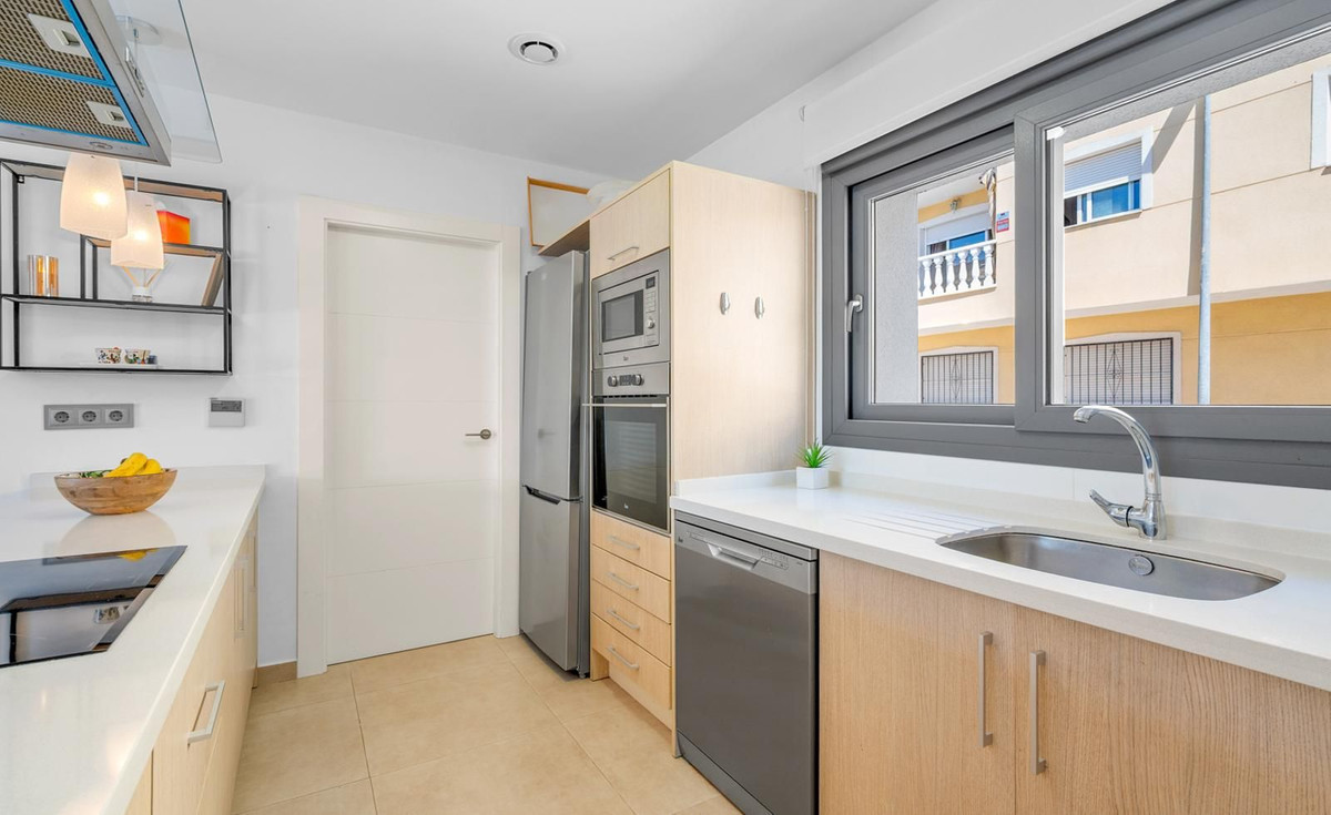 For sale - 3 Bedroom 2 Bathroom House - Townhouse in Rojales - Rojales Centro  - Alicante