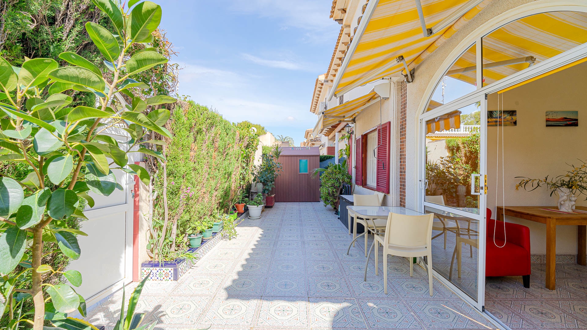 For sale - 2 Bedroom 1 Bathroom Apartament in Punta Prima - Punta Prima  - Alicante