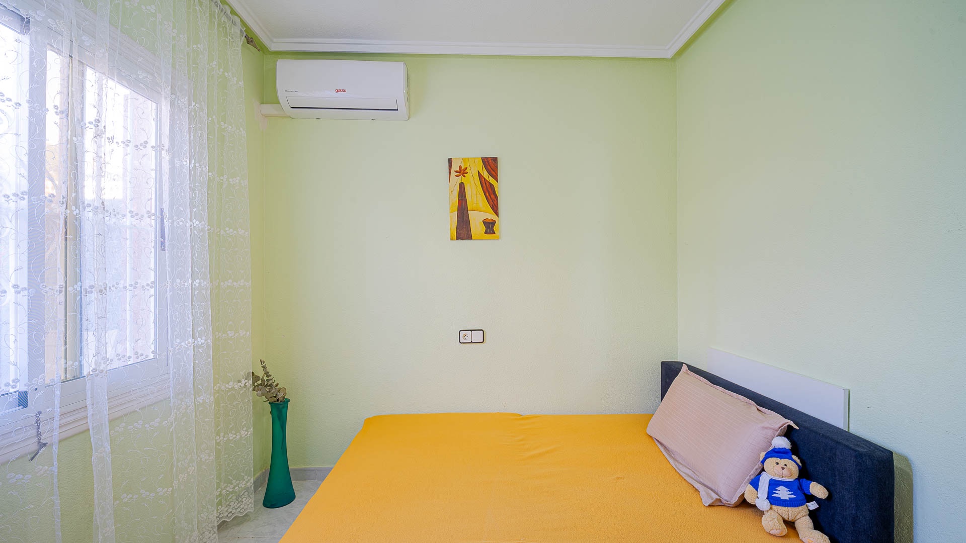 For sale - 2 Bedroom 1 Bathroom Apartament in Punta Prima - Punta Prima  - Alicante