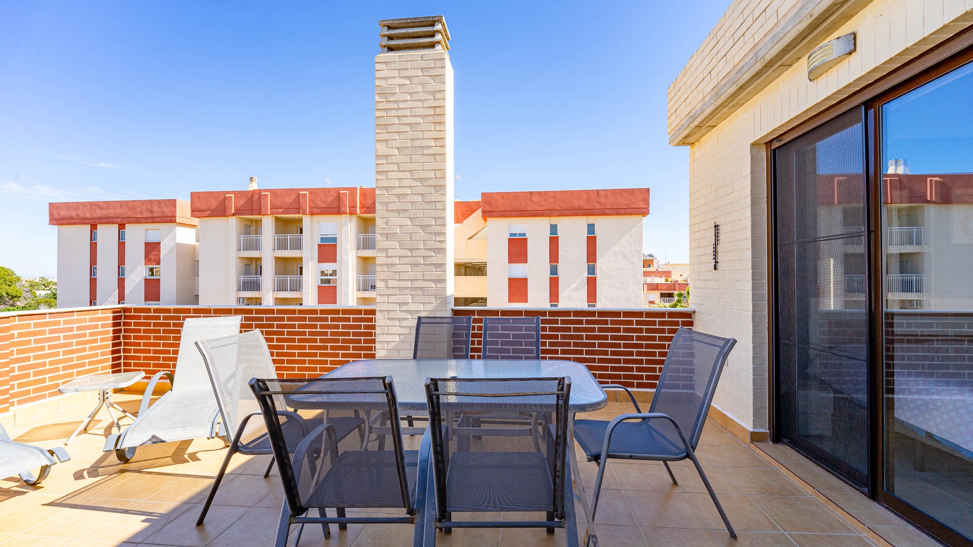 For sale - 3 Bedroom 2 Bathroom Penthouse in Lomas de Cabo Roig - Lomas de Cabo Roig  - Alicante