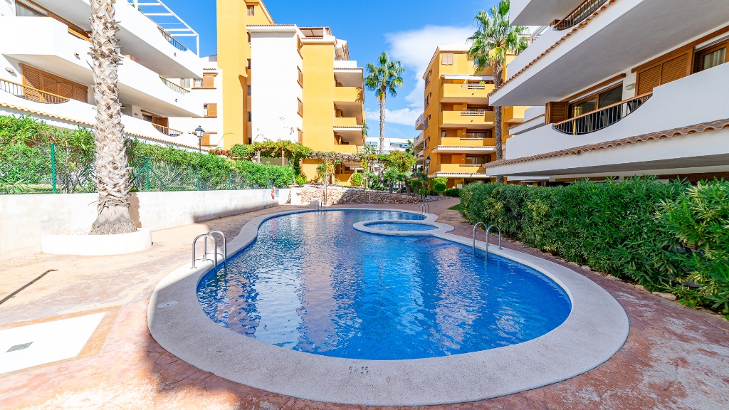 For sale - 2 Bedroom 2 Bathroom Apartament in Punta Prima - Punta Prima  - Alicante
