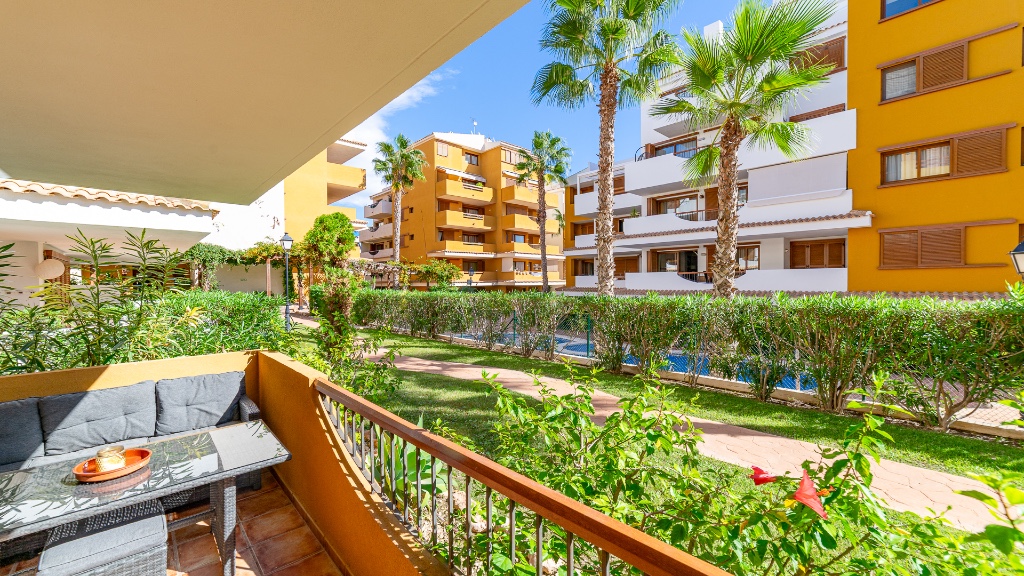 For sale - 2 Bedroom 2 Bathroom Apartament in Punta Prima - Punta Prima  - Alicante