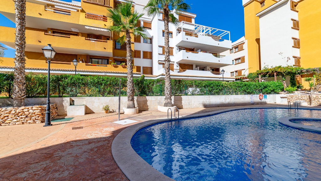 For sale - 2 Bedroom 2 Bathroom Apartament in Punta Prima - Punta Prima  - Alicante