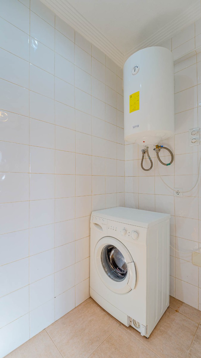 For sale - 2 Bedroom 1 Bathroom Townhouse in Punta Prima - Punta Prima  - Alicante