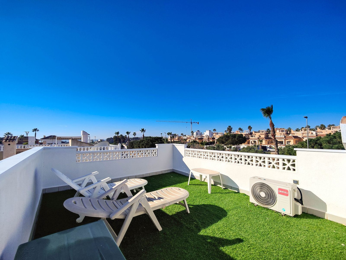 Sold - 2 Bedroom 2 Bathroom House - Detached Villa in Rojales - Ciudad Quesada  - Alicante