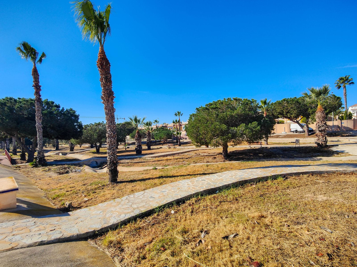 Sold - 2 Bedroom 2 Bathroom House - Detached Villa in Rojales - Ciudad Quesada  - Alicante