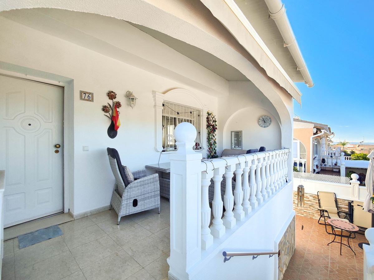 Sold - 2 Bedroom 2 Bathroom House - Detached Villa in Rojales - Ciudad Quesada  - Alicante