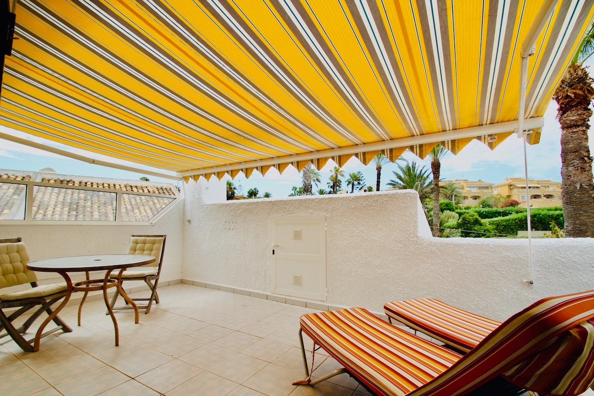 For sale - 4 Bedroom 2 Bathroom Townhouse in Cabo Roig - Cabo Roig  - Alicante