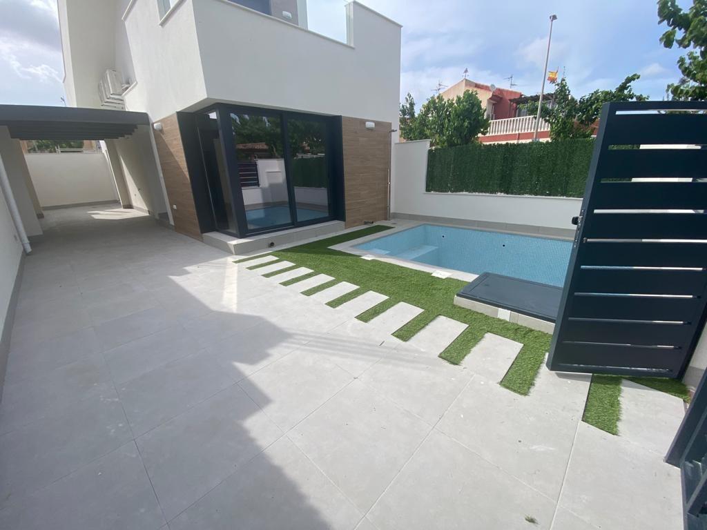 New Build - 3 Bedroom 2 Bathroom Villa in Los Alcazares - La Concha  - Murcia