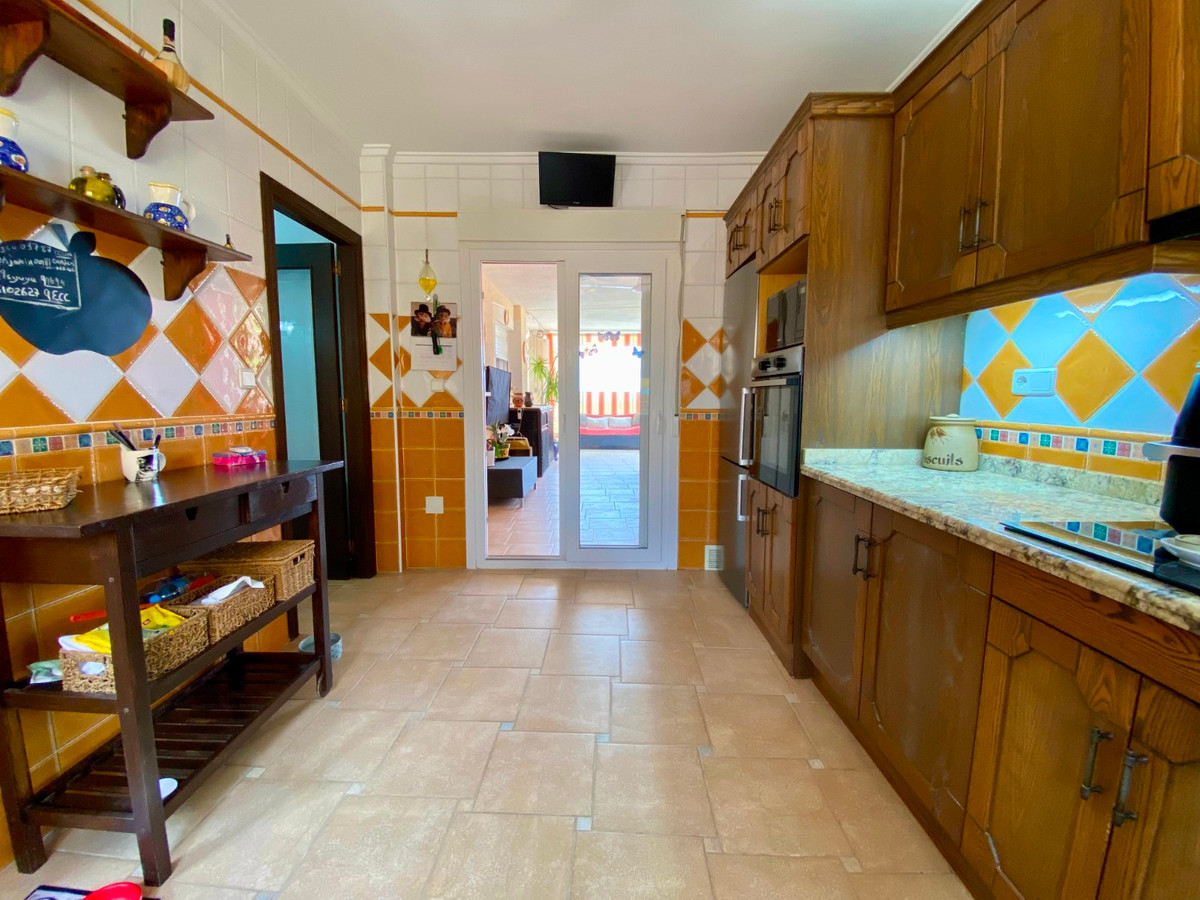 For sale - 3 Bedroom 2 Bathroom House - Detached Villa in Algorfa - Algorfa Centro  - Alicante