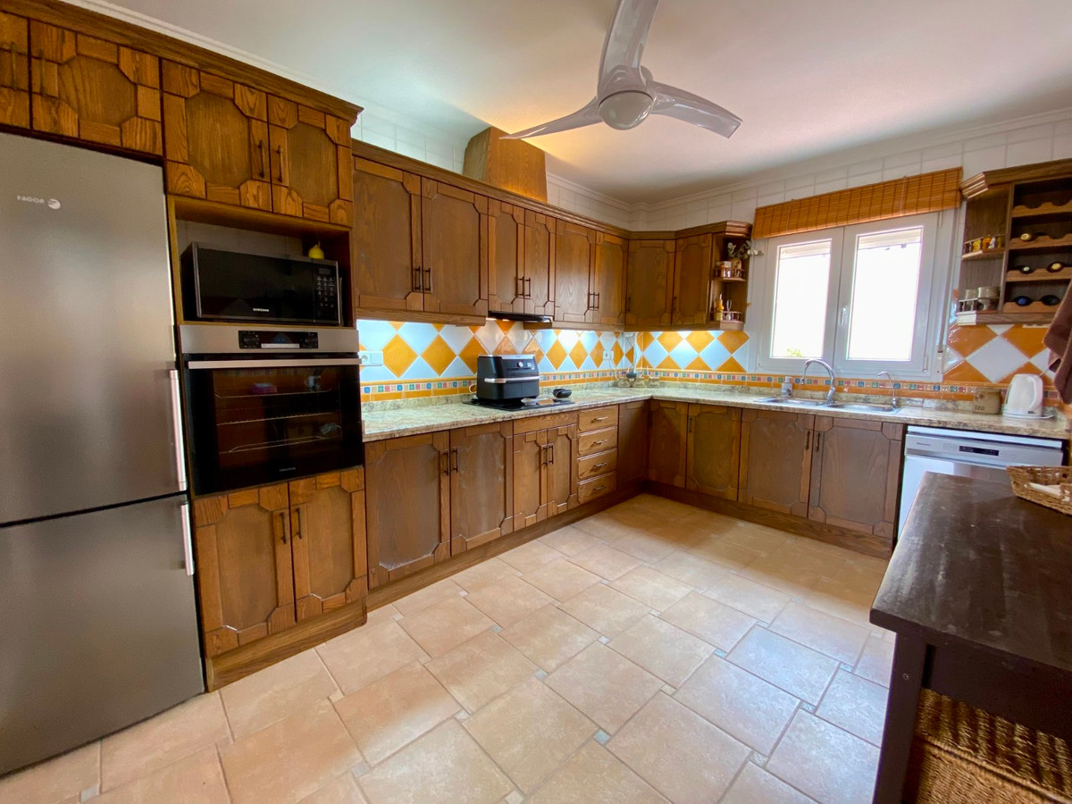 For sale - 3 Bedroom 2 Bathroom House - Detached Villa in Algorfa - Algorfa Centro  - Alicante