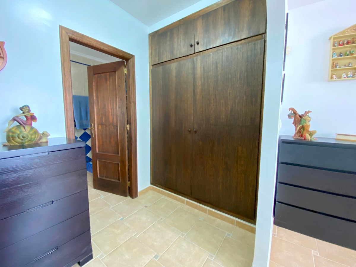 For sale - 3 Bedroom 2 Bathroom House - Detached Villa in Algorfa - Algorfa Centro  - Alicante