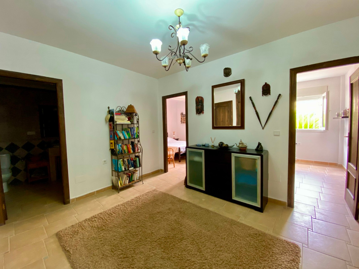 For sale - 3 Bedroom 2 Bathroom House - Detached Villa in Algorfa - Algorfa Centro  - Alicante